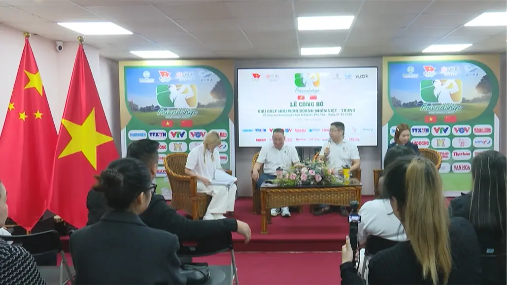 Hơn 120 golfer tham dự Giải Golf Doanh nhân Việt – Trung